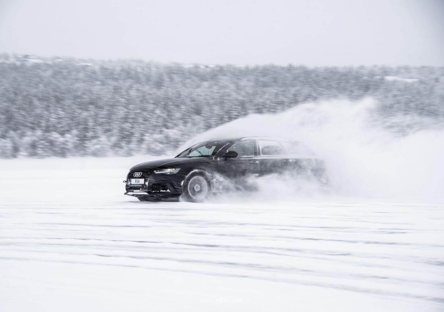 best luxury cars for snow